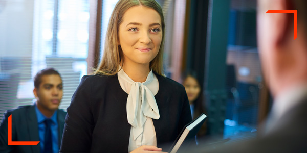 membership-overview-graduate-img membership-overview-graduate-img